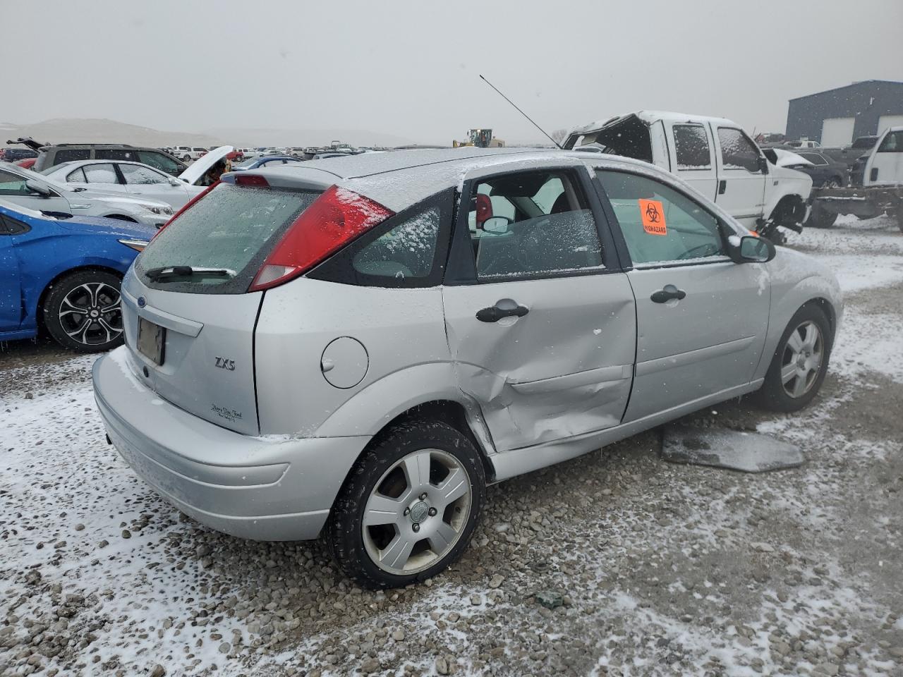 2004 Ford Focus - Image 3