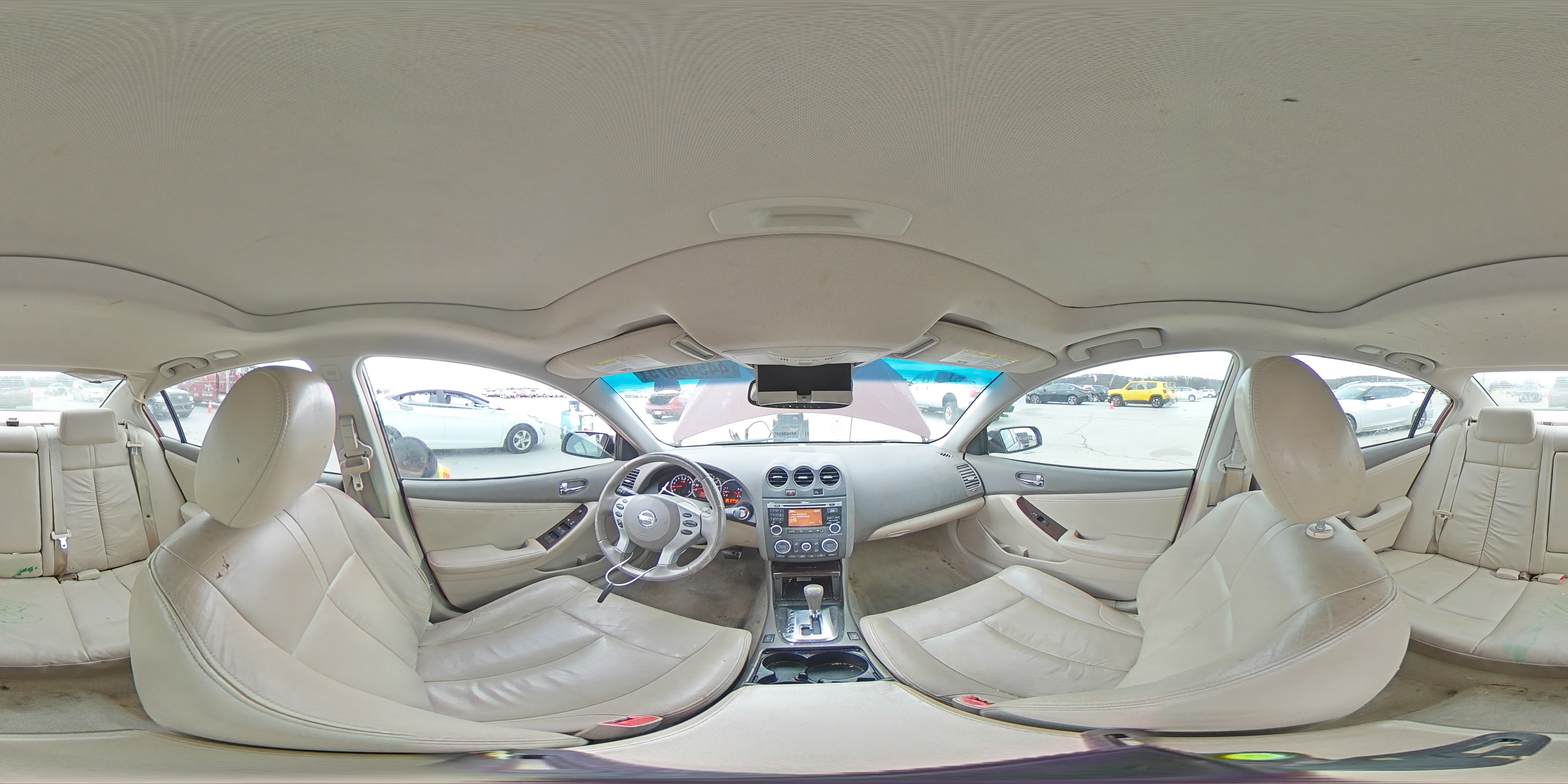 2010 Nissan Altima - Image 13