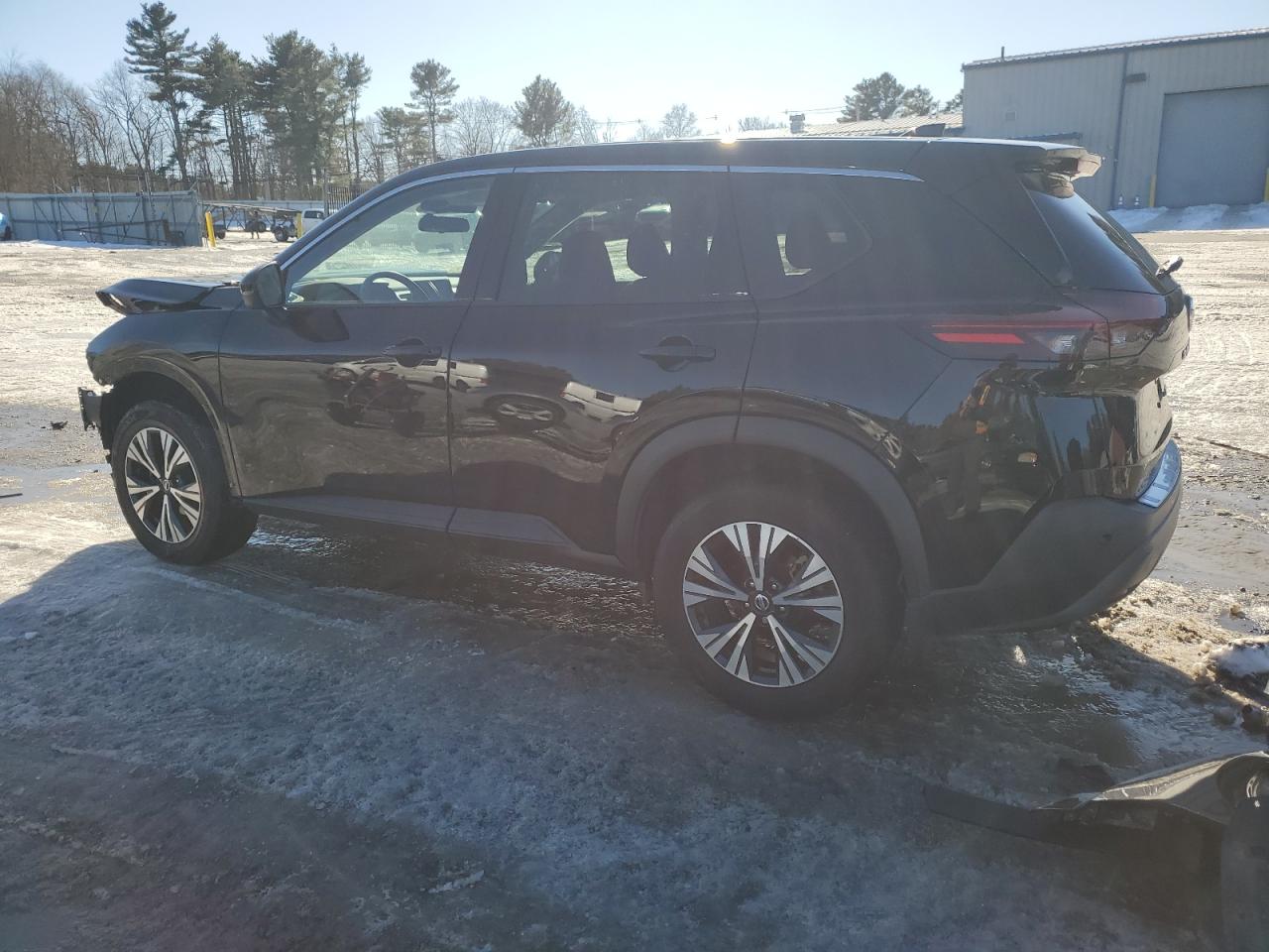 2021 Nissan Rogue - Image 2