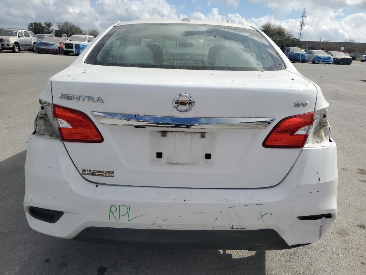 2016 Nissan Sentra - Image 6