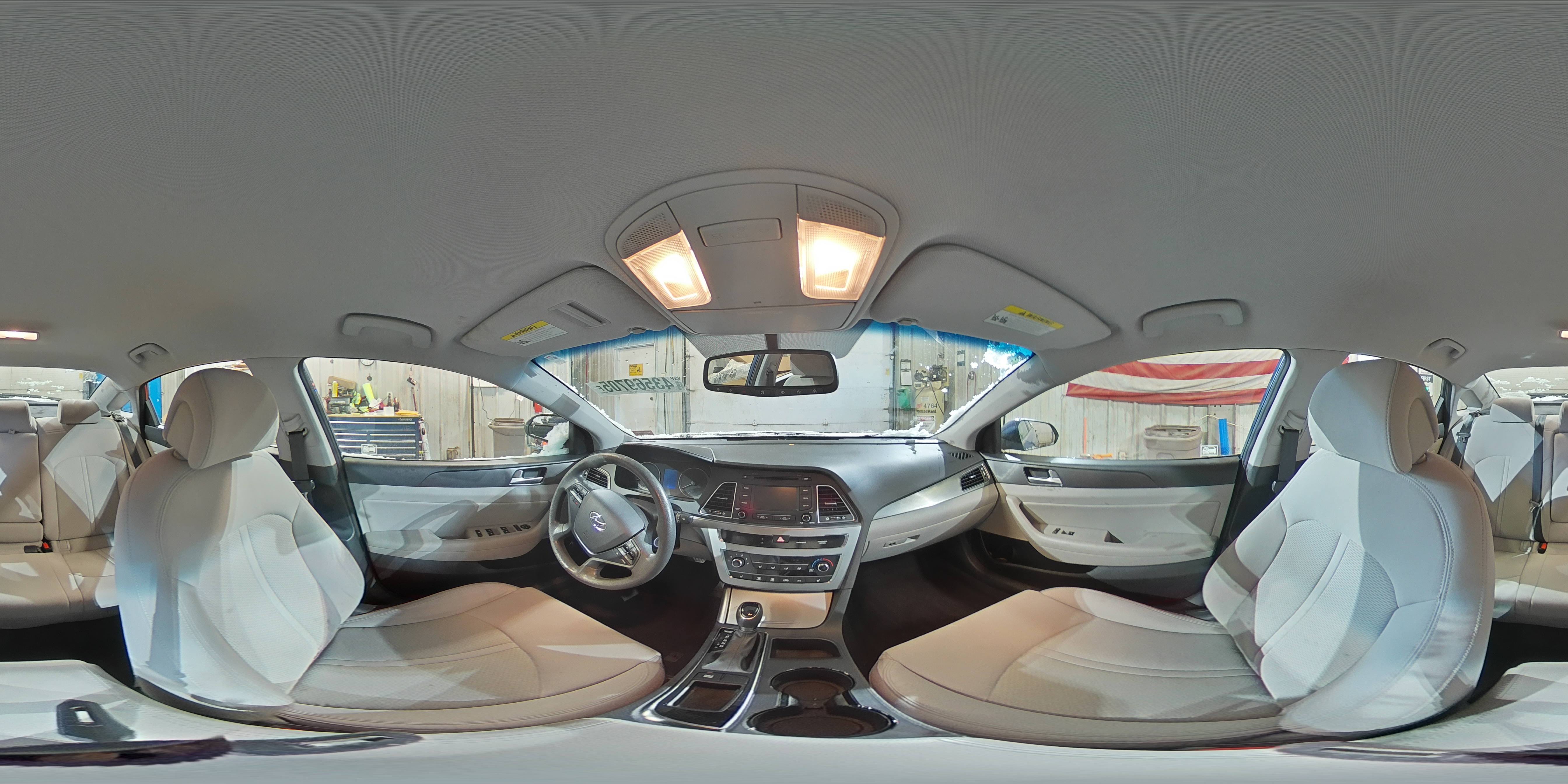 2015 Hyundai Sonata - Image 12