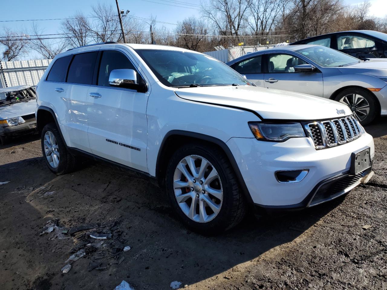 2017 Jeep Grand Cherokee - Image 4