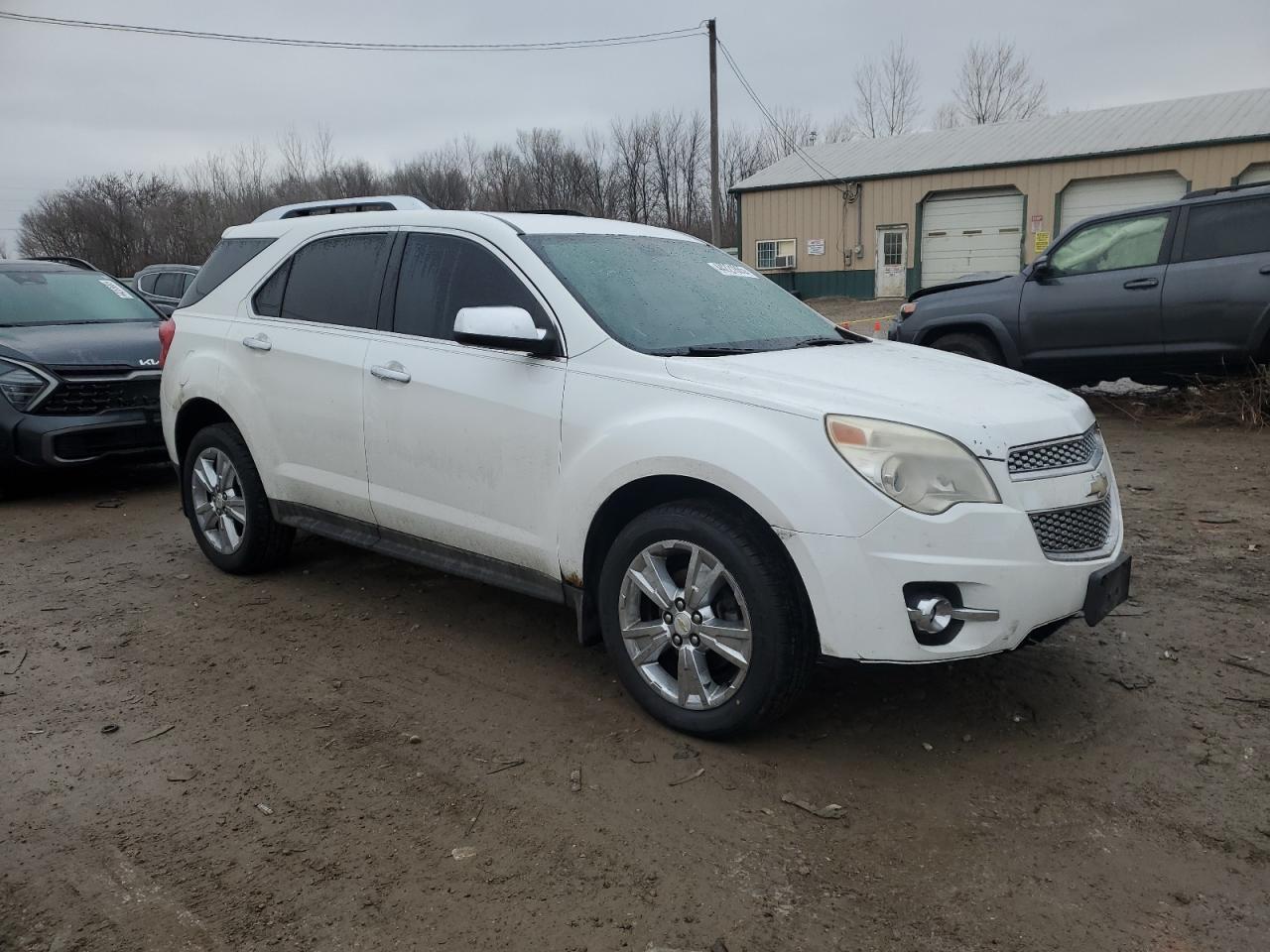 2011 Chevrolet Equinox - Image 4