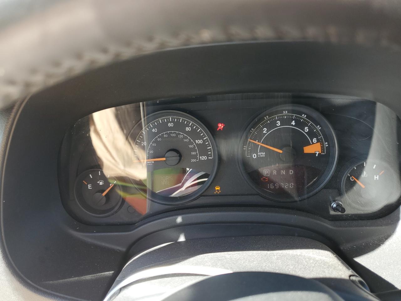 2014 Jeep Liberty (Patriot) - Image 9