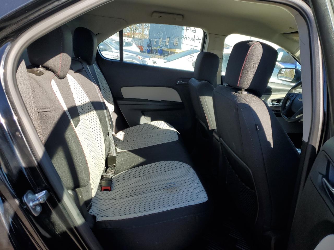 2012 Chevrolet Equinox - Image 11