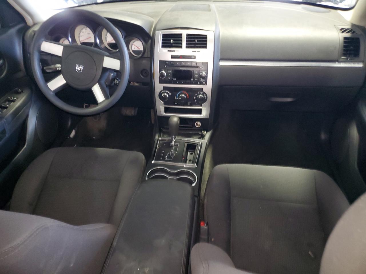 2010 Dodge Charger - Image 8