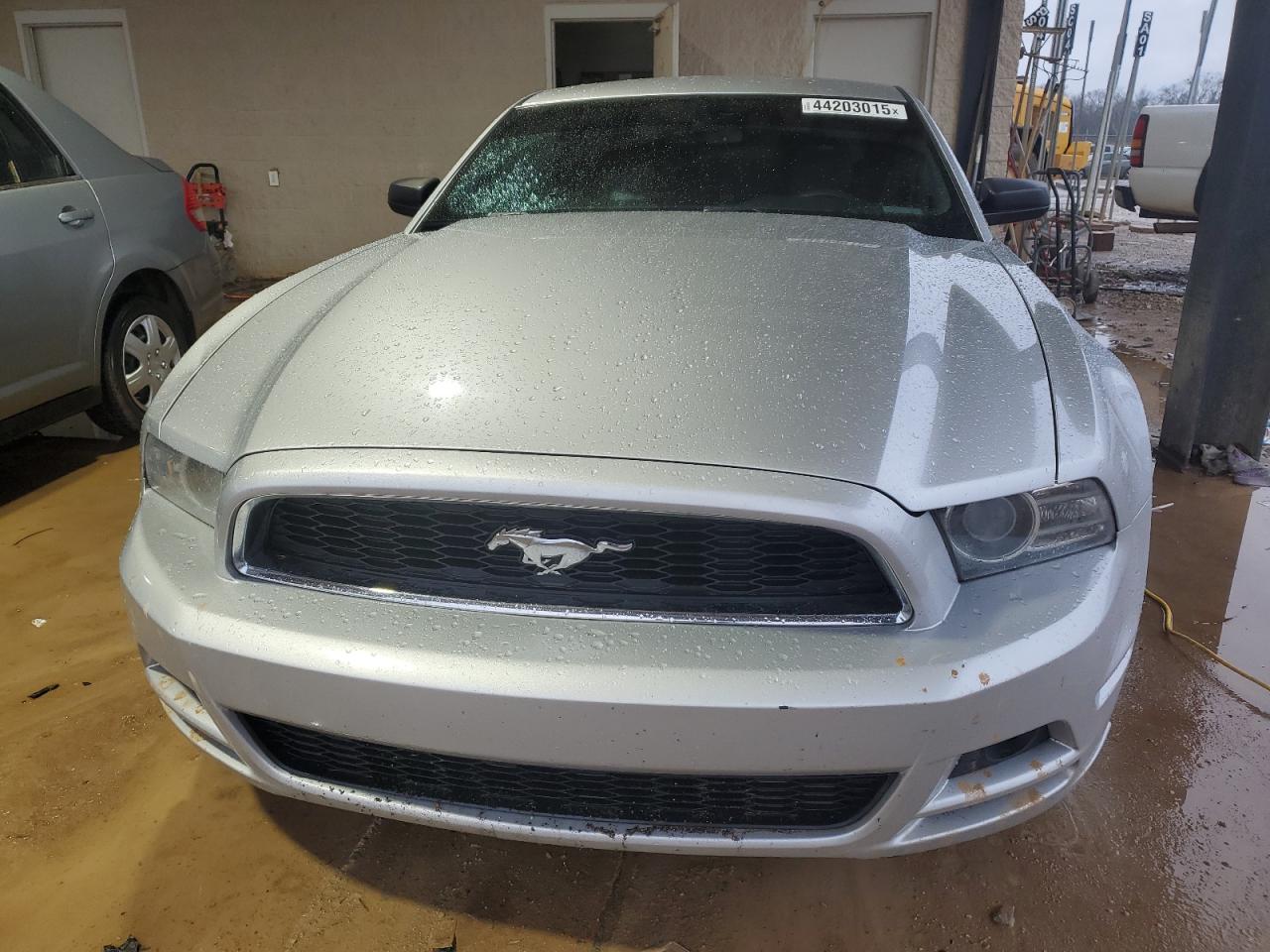 2014 Ford Mustang - Image 5