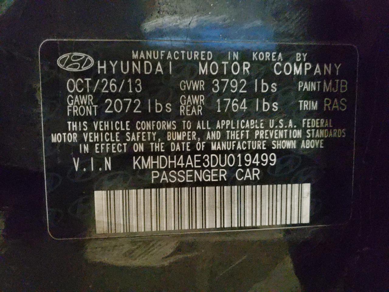 2013 Hyundai Elantra - Image 12