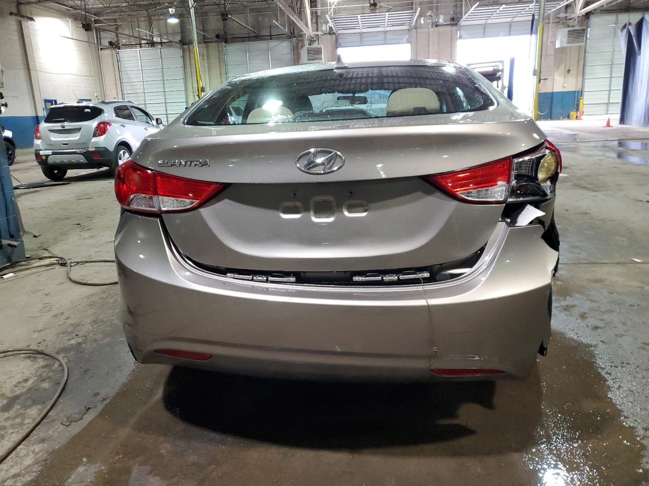 2013 Hyundai Elantra - Image 6