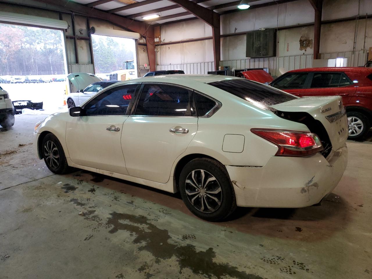 2013 Nissan Altima - Image 2