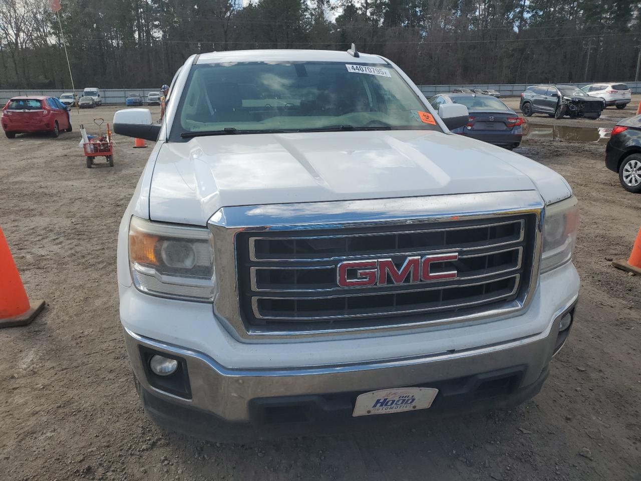 2015 GMC Sierra - Image 5