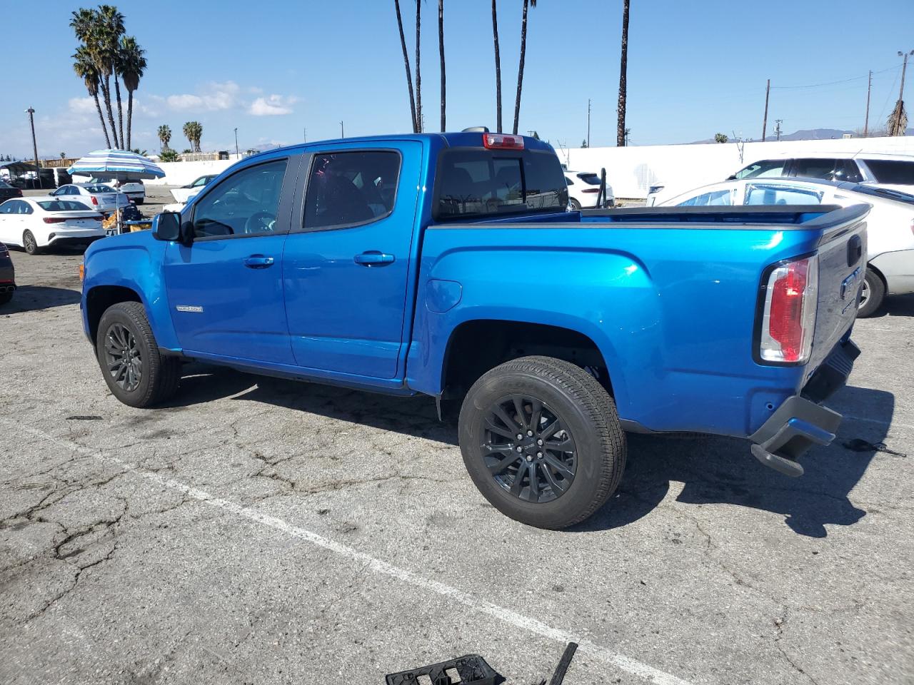 2022 GMC Canyon - Image 2