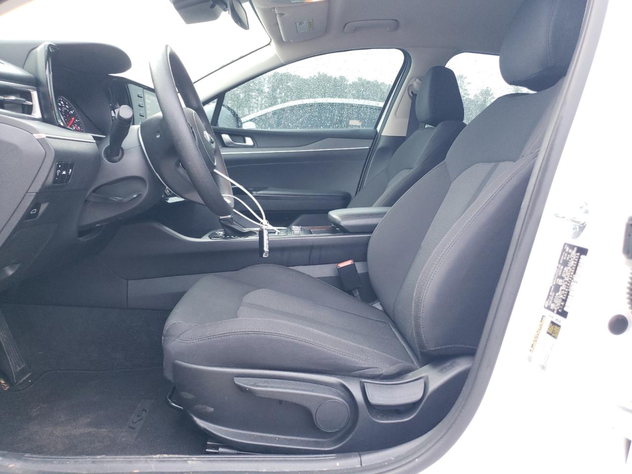 2021 Kia K5 - Image 7