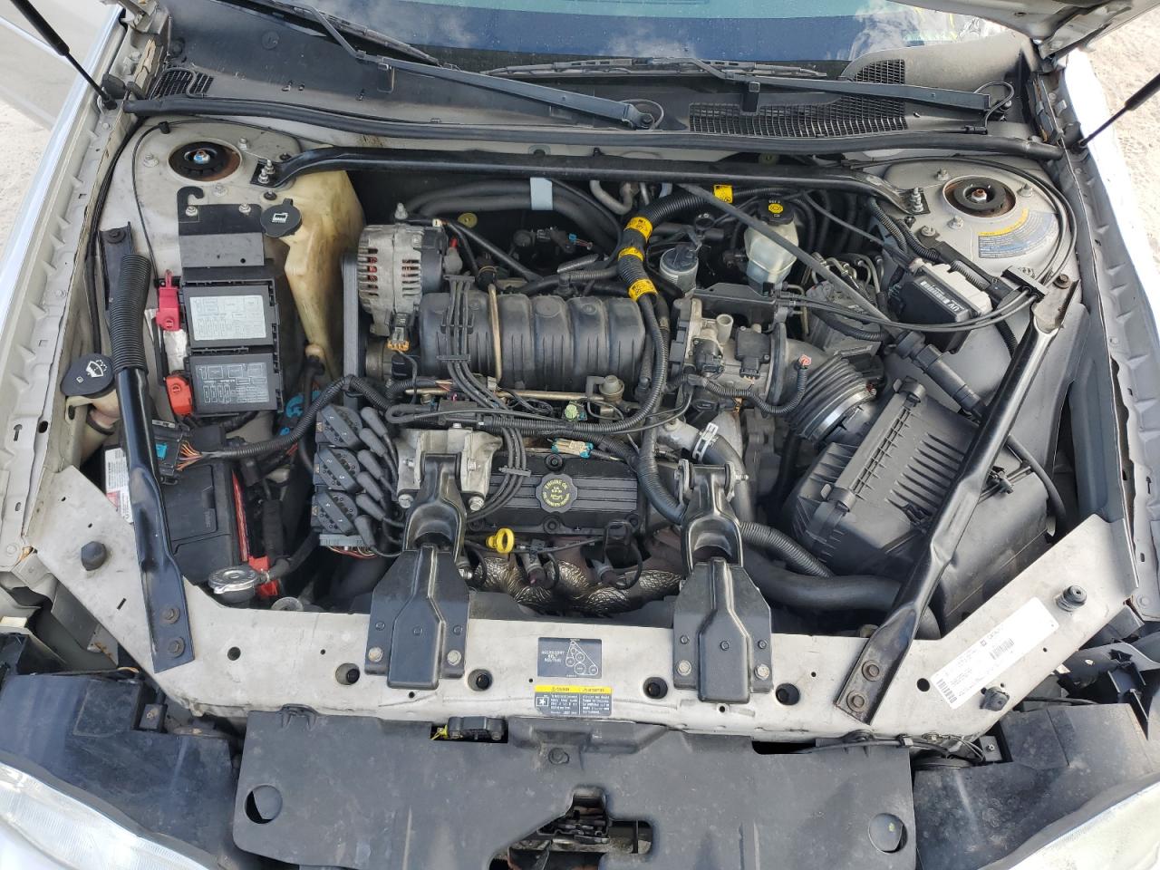 2002 Chevrolet Monte Carlo - Image 12