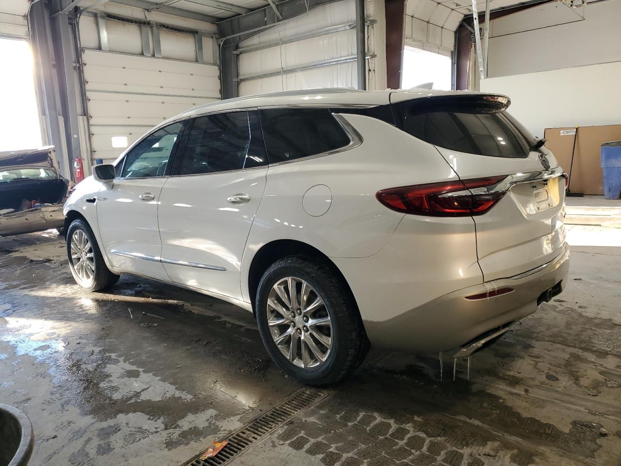 2019 Buick Enclave - Image 2