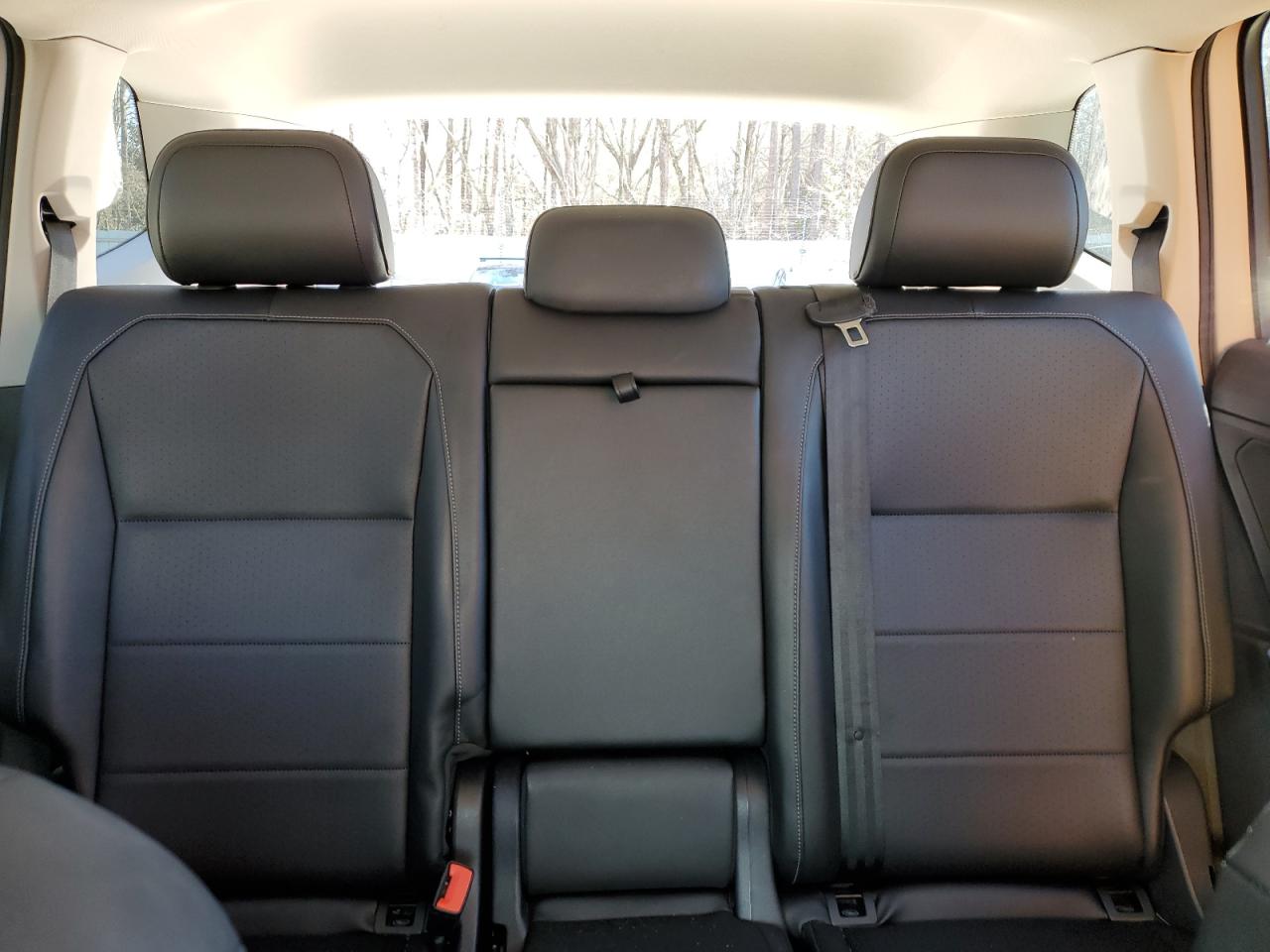 2019 Volkswagen Tiguan - Image 10