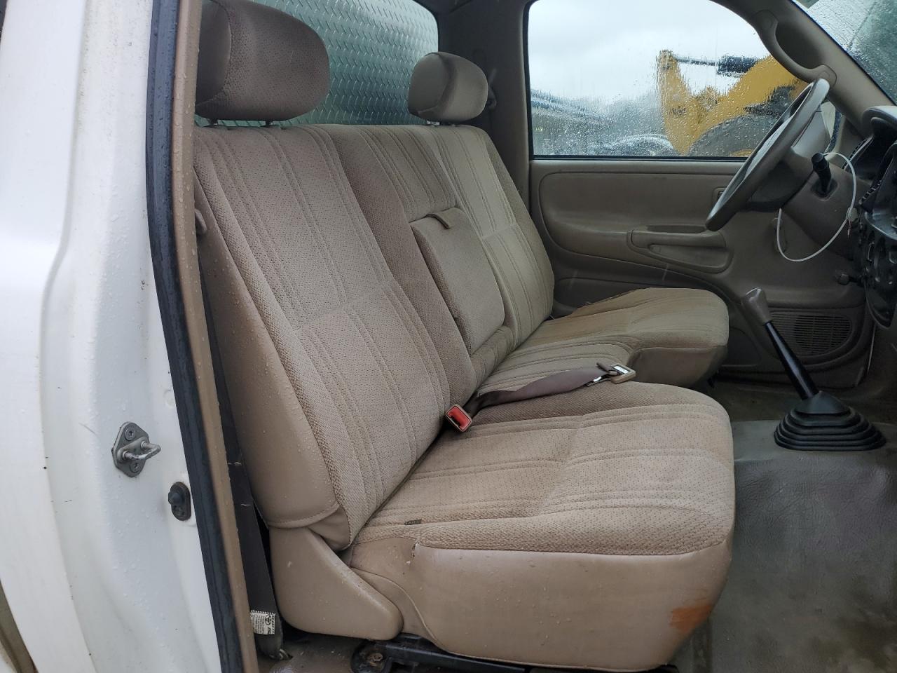 2003 Toyota Tundra - Image 10