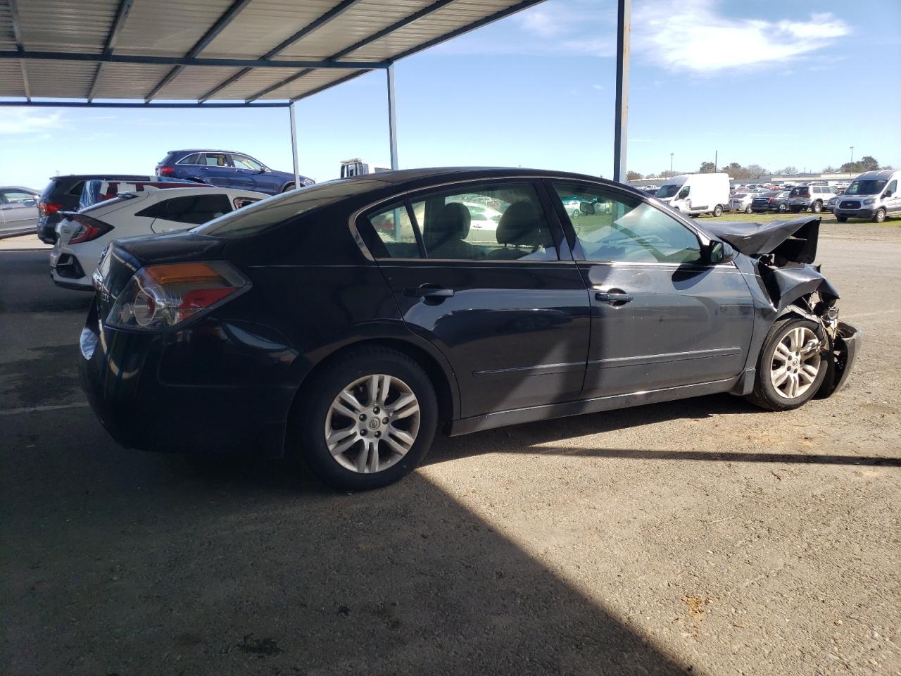 2011 Nissan Altima - Image 3