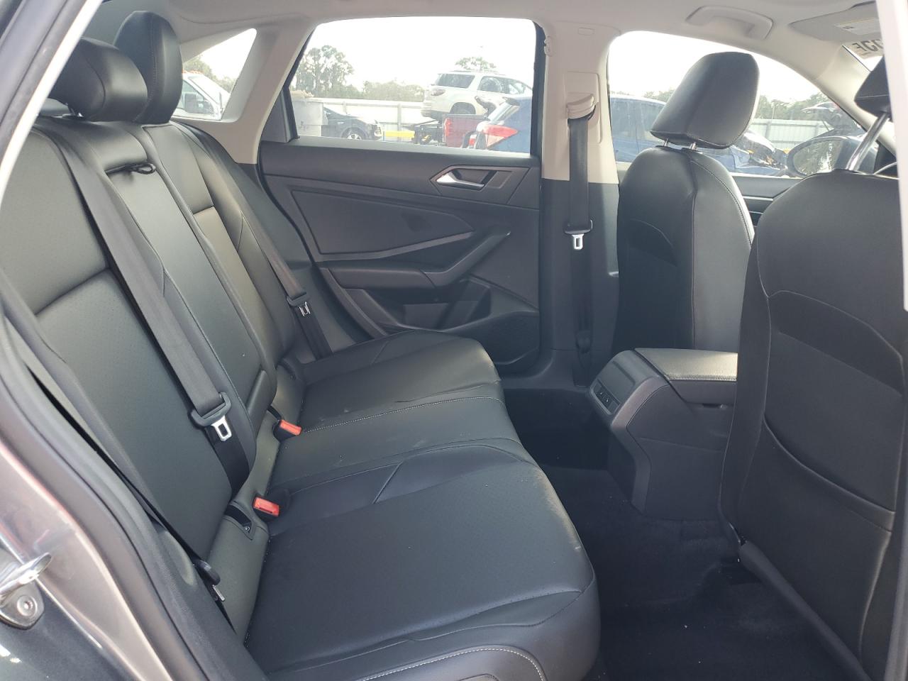 2020 Volkswagen Jetta - Image 10