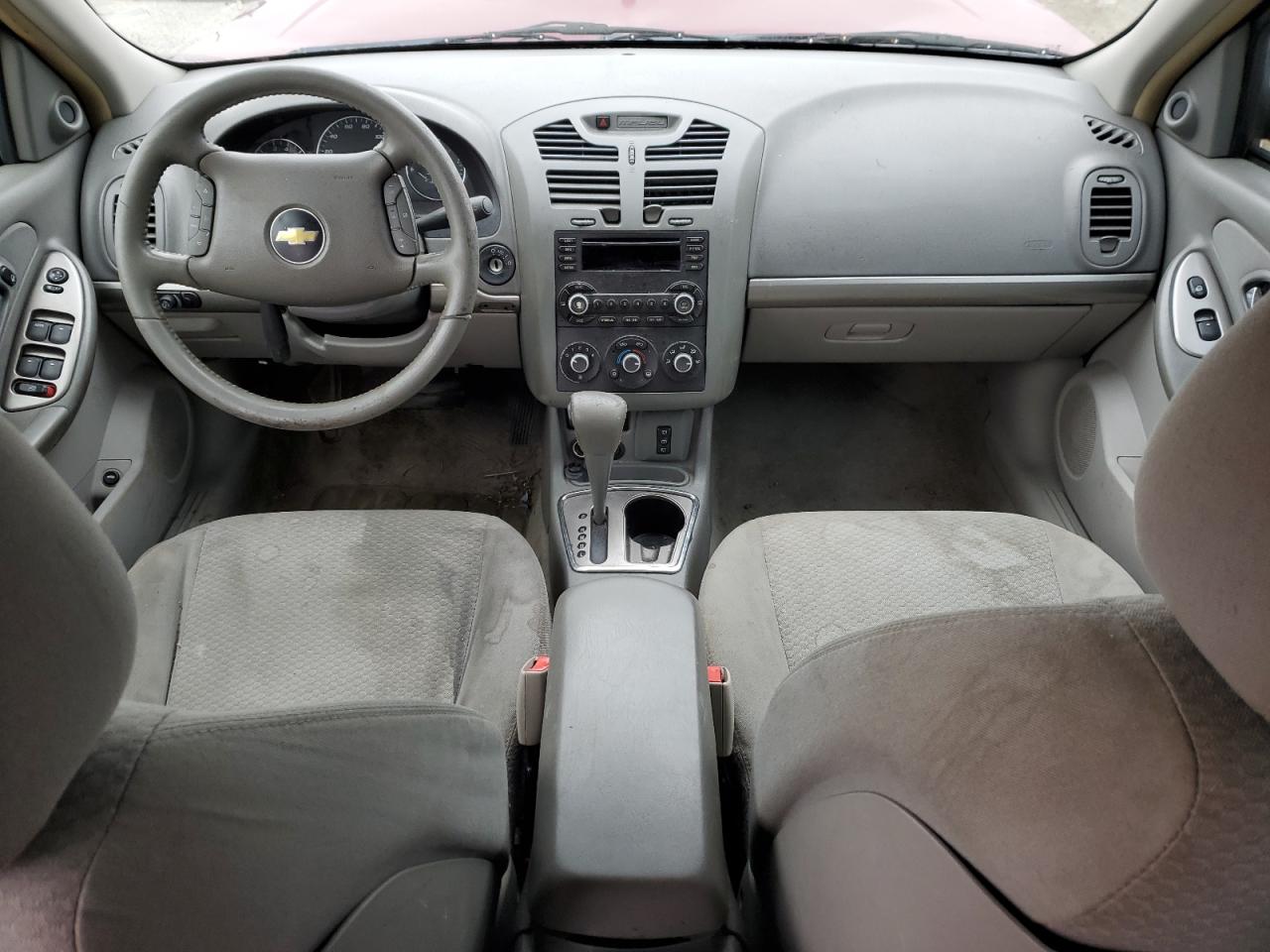 2006 Chevrolet Malibu - Image 8