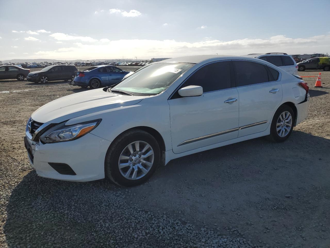 2016 Nissan Altima - Image 1