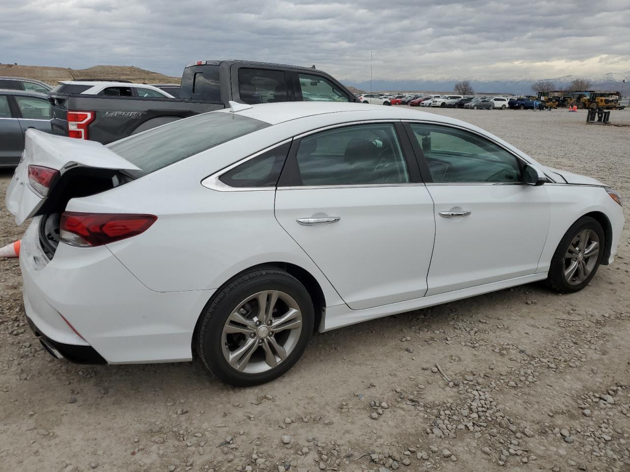 2019 Hyundai Sonata - Image 3