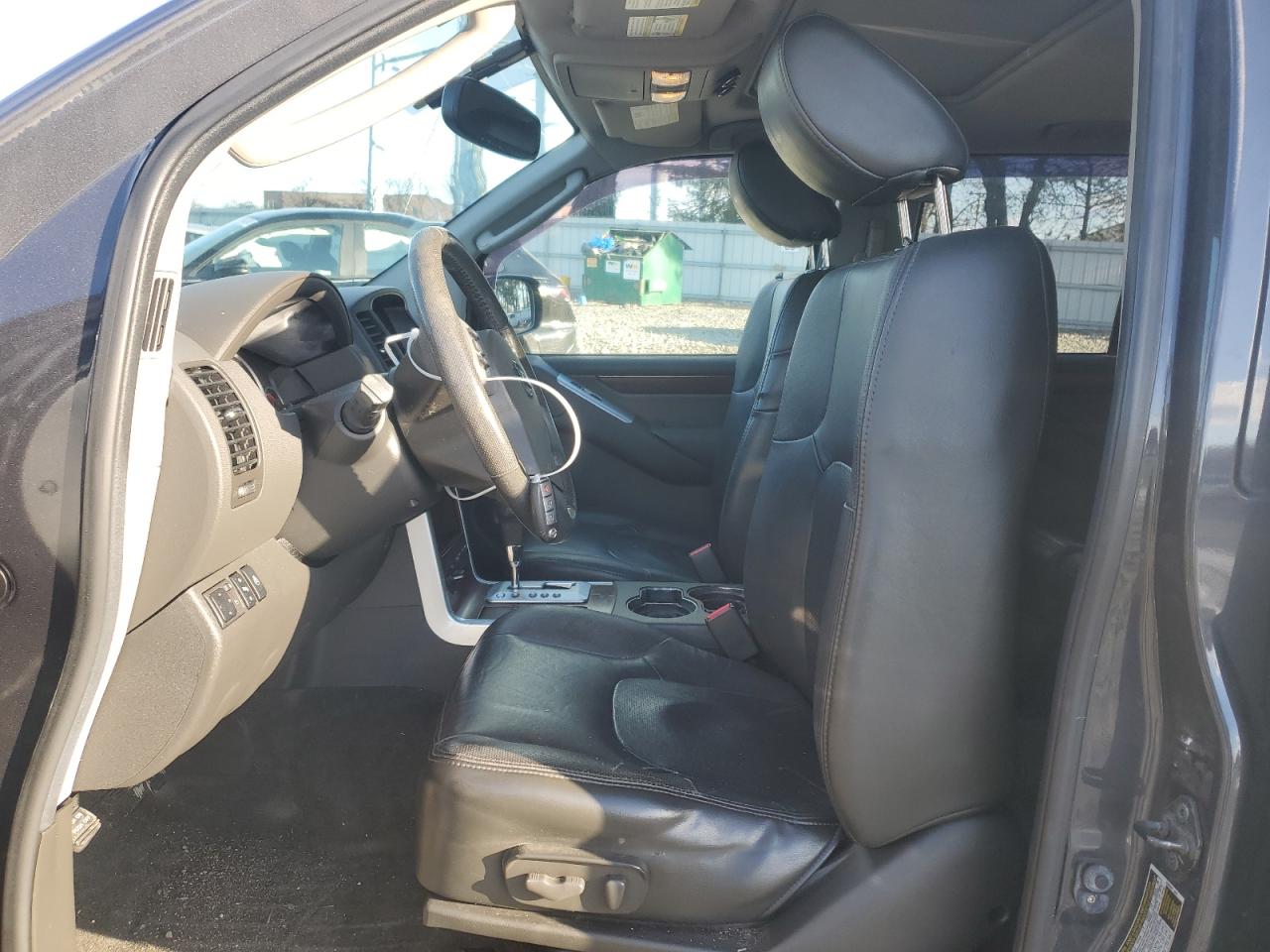 2011 Nissan Pathfinder - Image 7