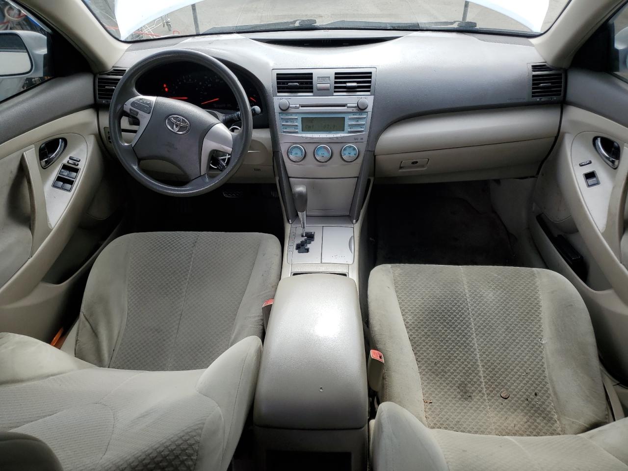 2009 Toyota Camry - Image 8