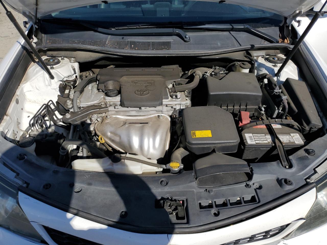 2014 Toyota Camry - Image 11