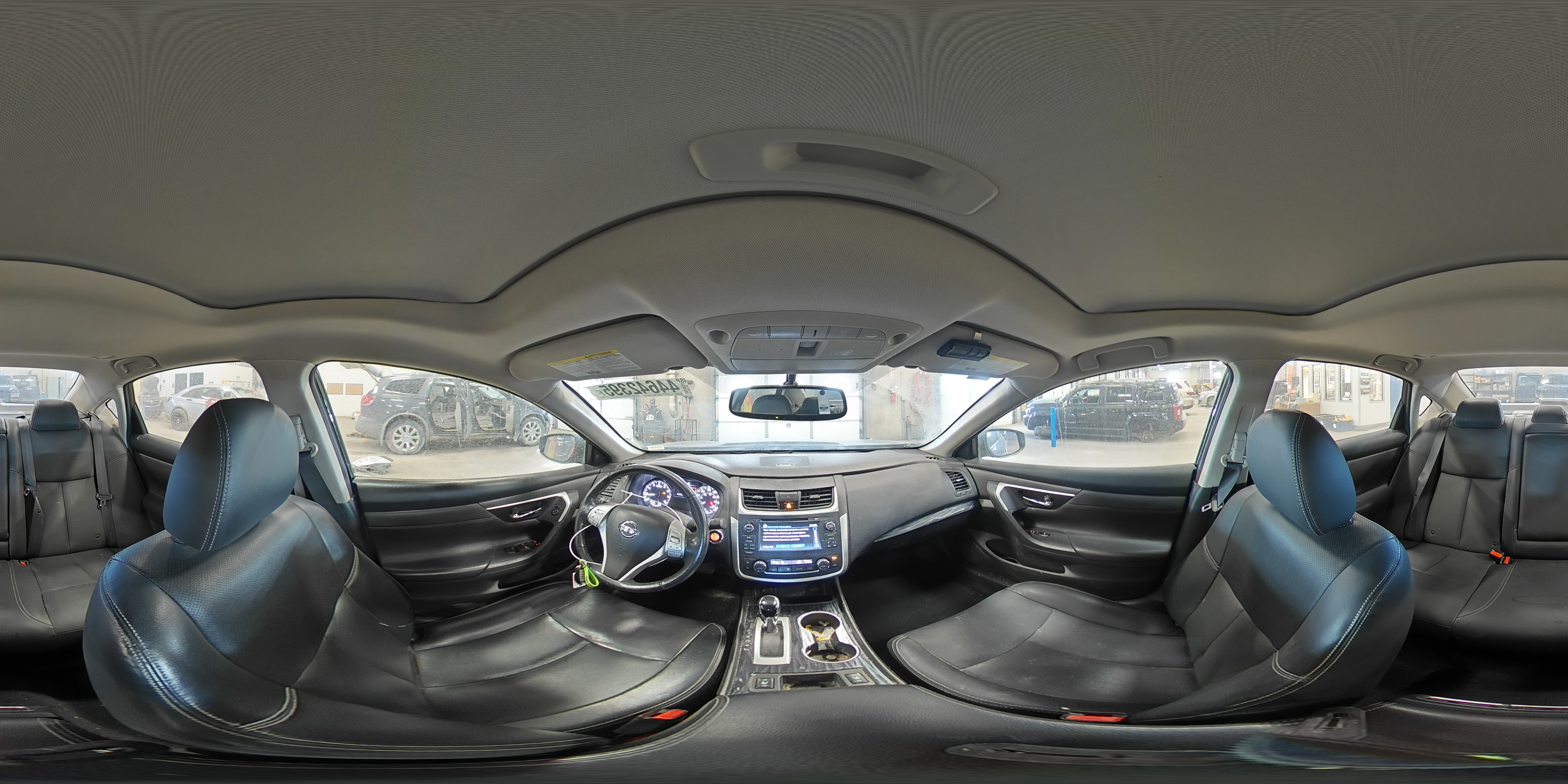 2017 Nissan Altima - Image 13