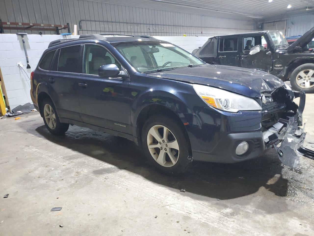 2013 Subaru Outback - Image 4