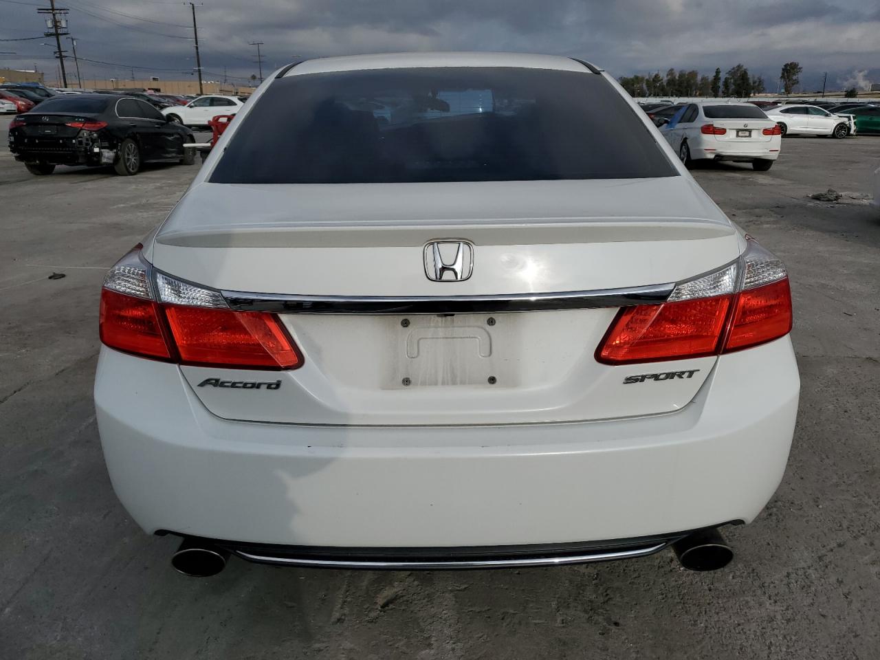 2015 Honda Accord - Image 6