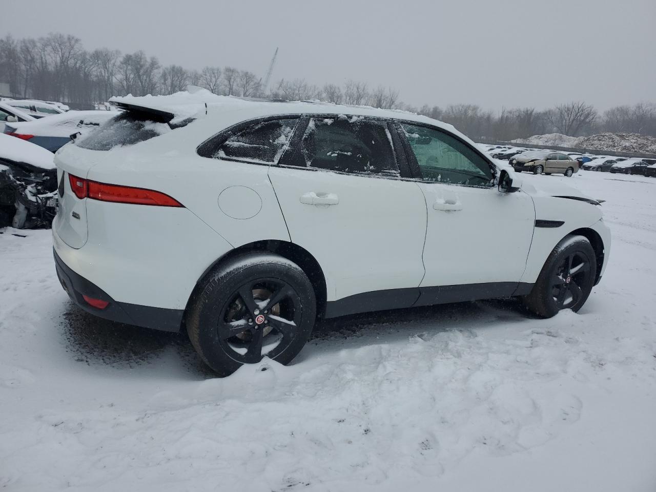2019 Jaguar F-Pace - Image 3