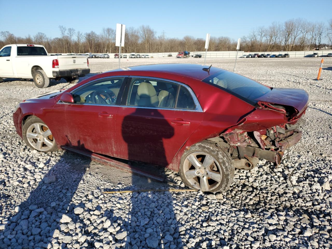 2010 Chevrolet Malibu - Image 2