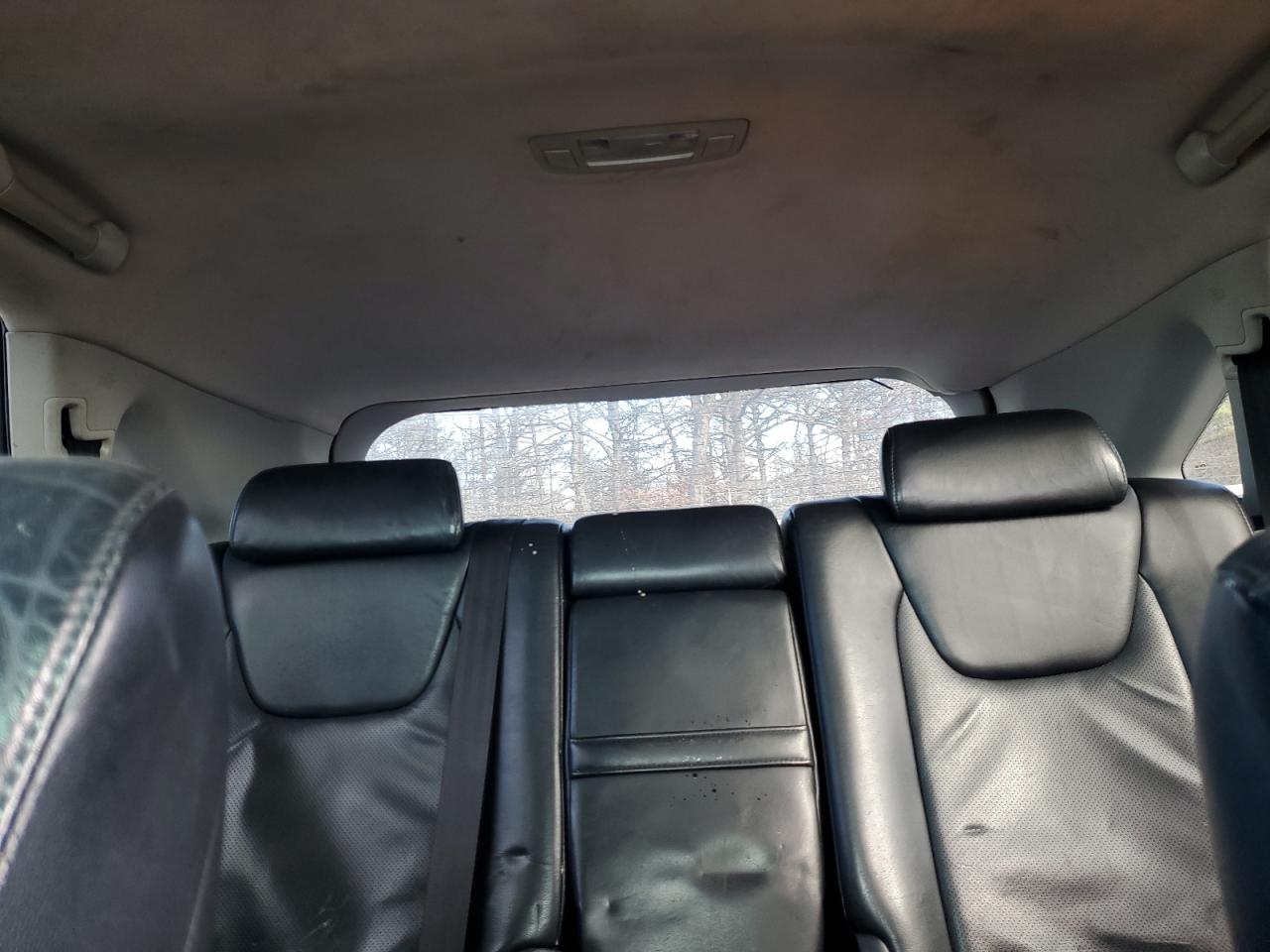 2010 Lexus RX - Image 10