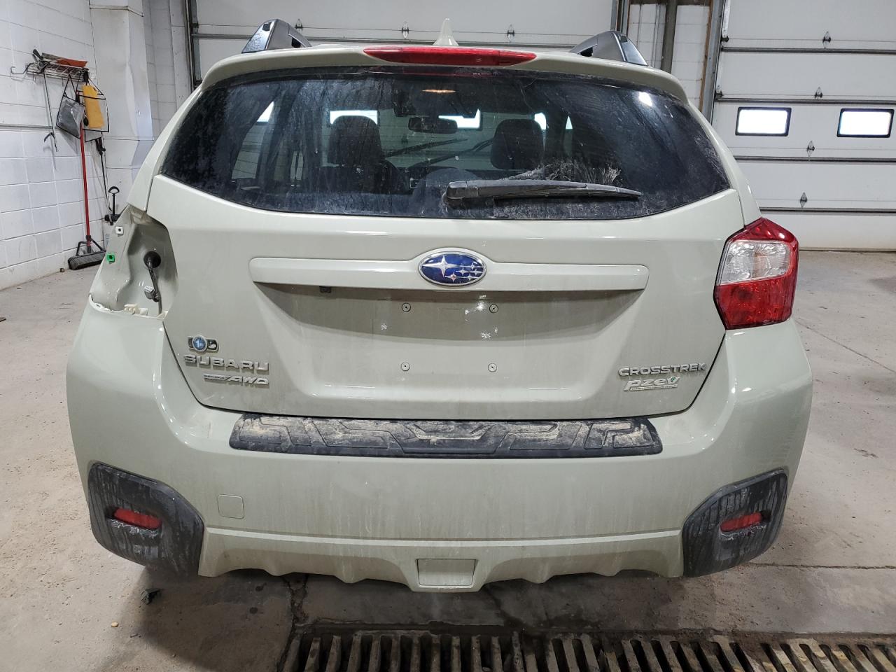 2016 Subaru XV - Image 6