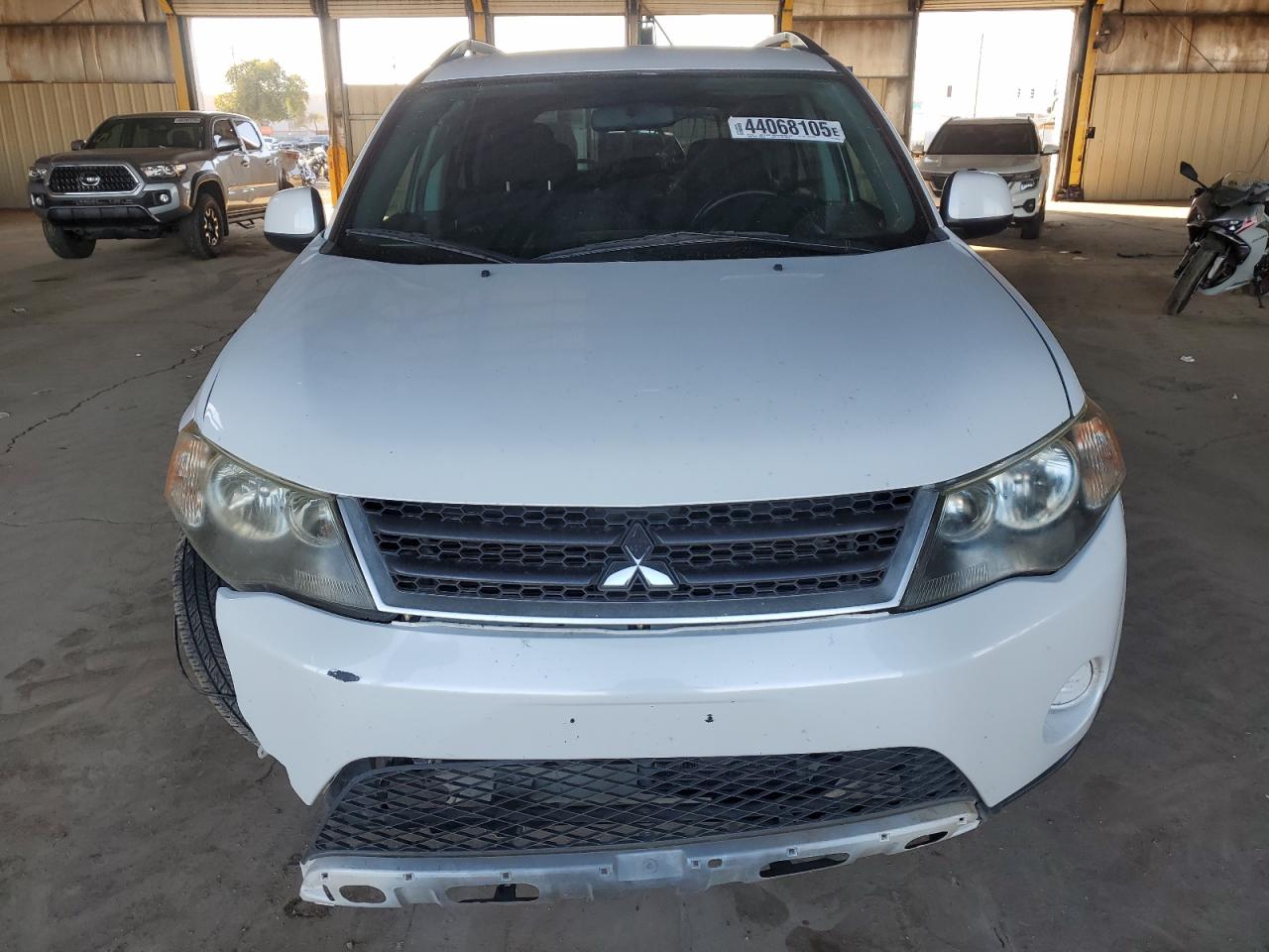 2008 Mitsubishi Outlander - Image 5