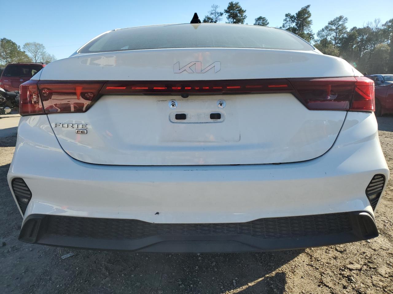 2023 Kia Forte - Image 6