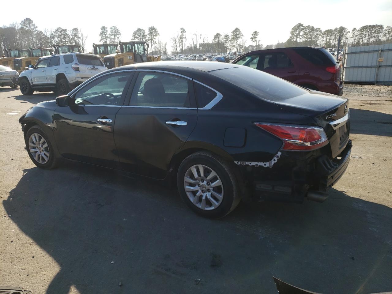 2015 Nissan Altima - Image 2