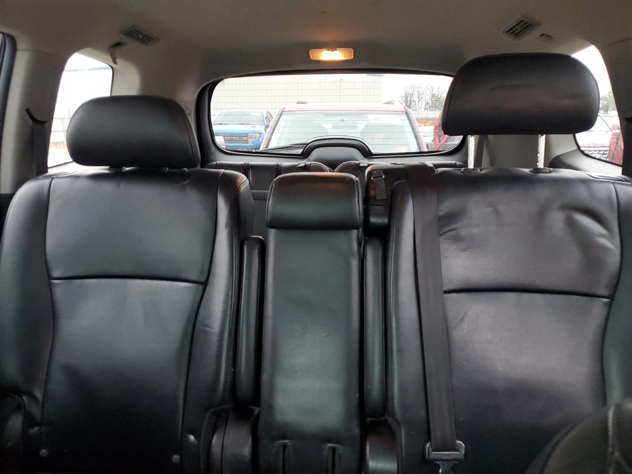 2011 Toyota Highlander - Image 10