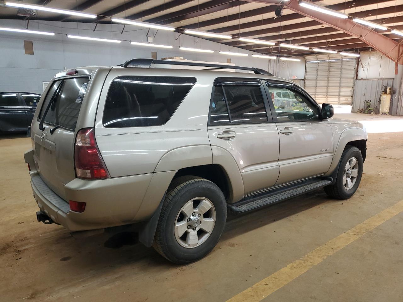 2004 Toyota 4Runner - Image 3