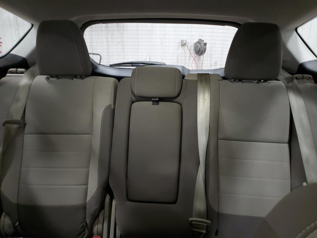 2014 Ford C-MAX - Image 10