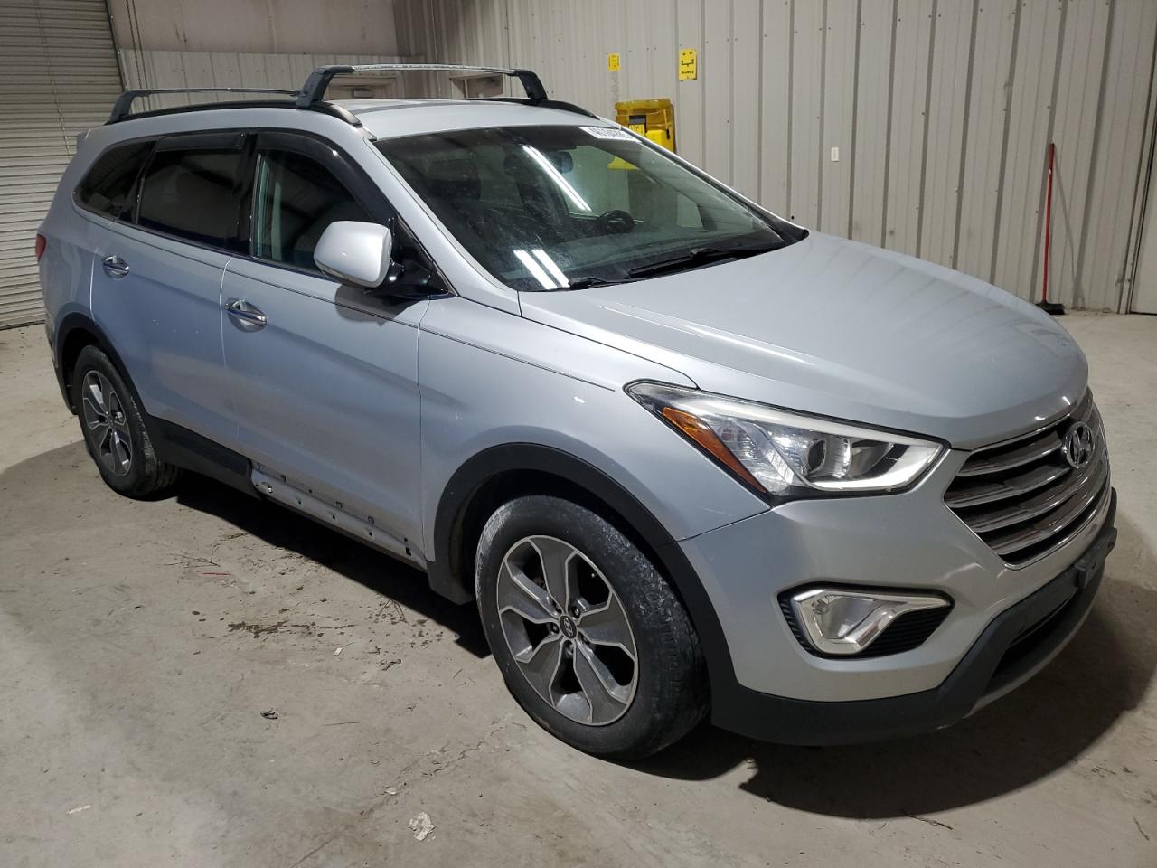 2013 Hyundai Santa Fe - Image 4