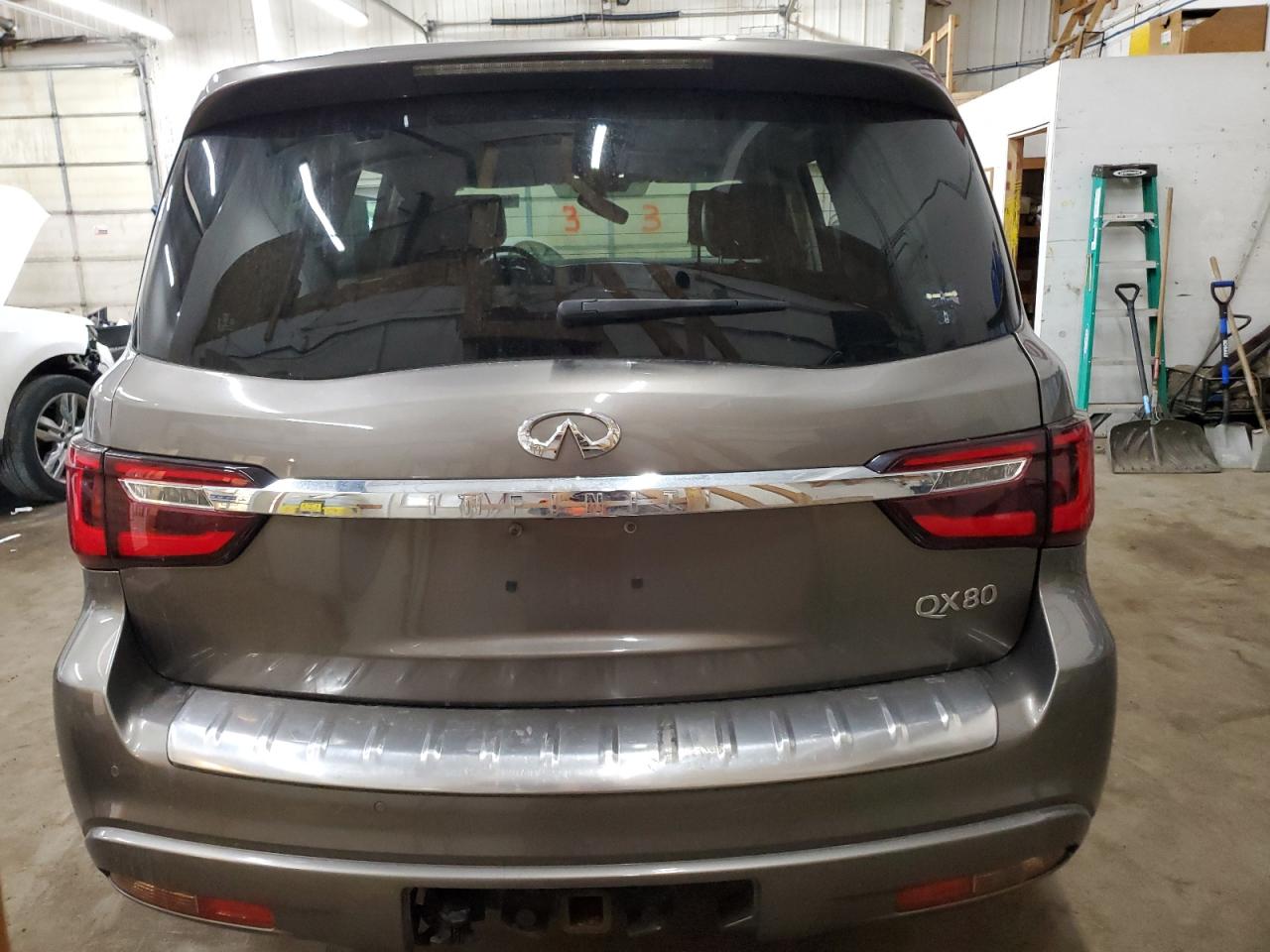 2019 Infiniti QX80 - Image 6