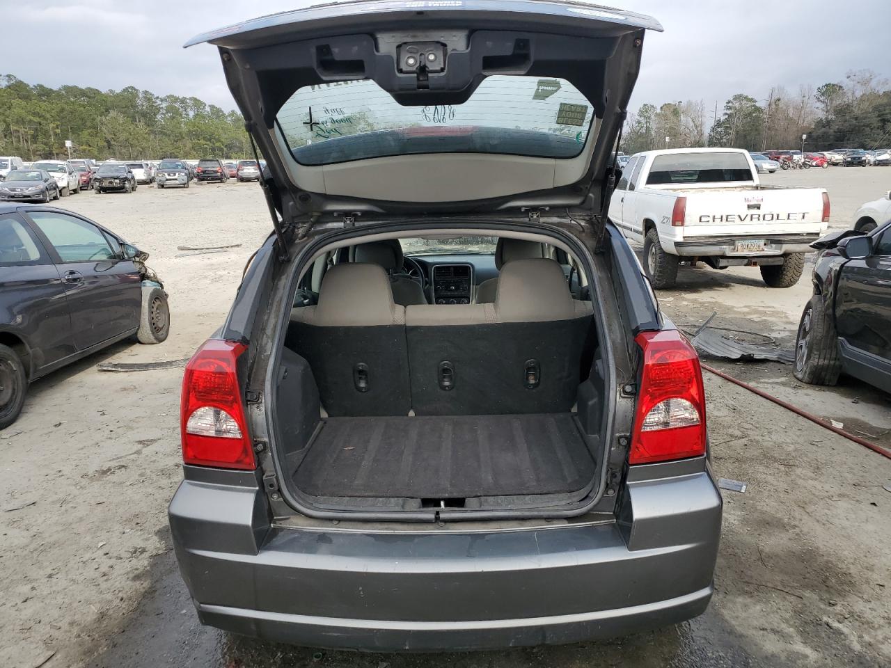 2011 Dodge Caliber - Image 6