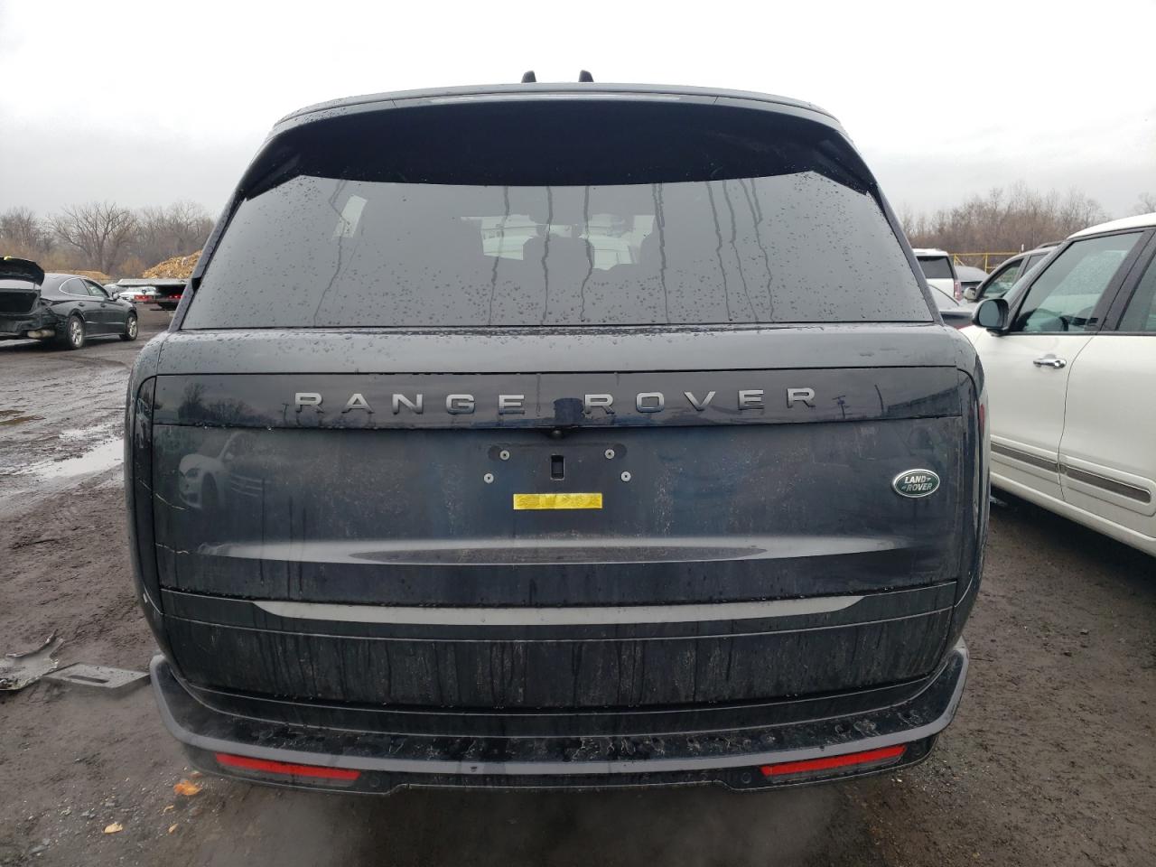 2023 Land Rover Range Rover - Image 6