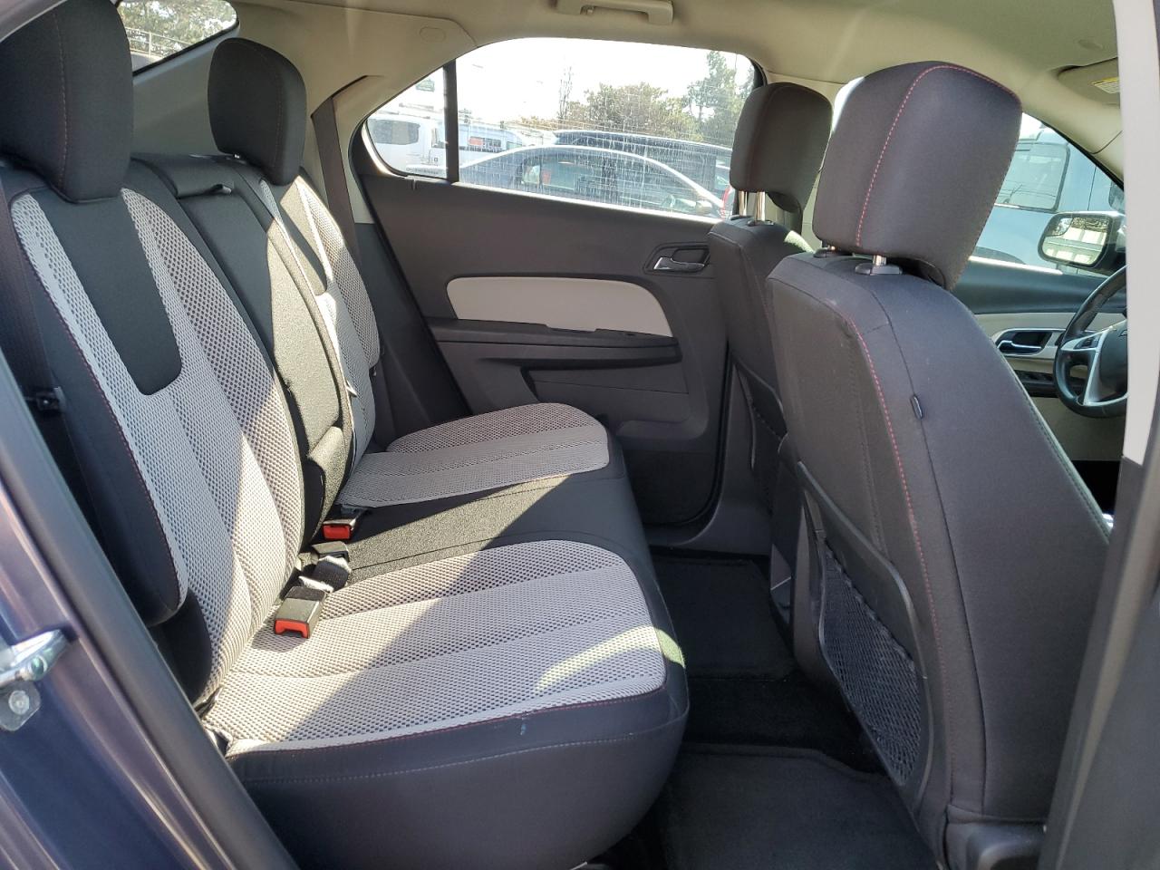 2013 Chevrolet Equinox - Image 11