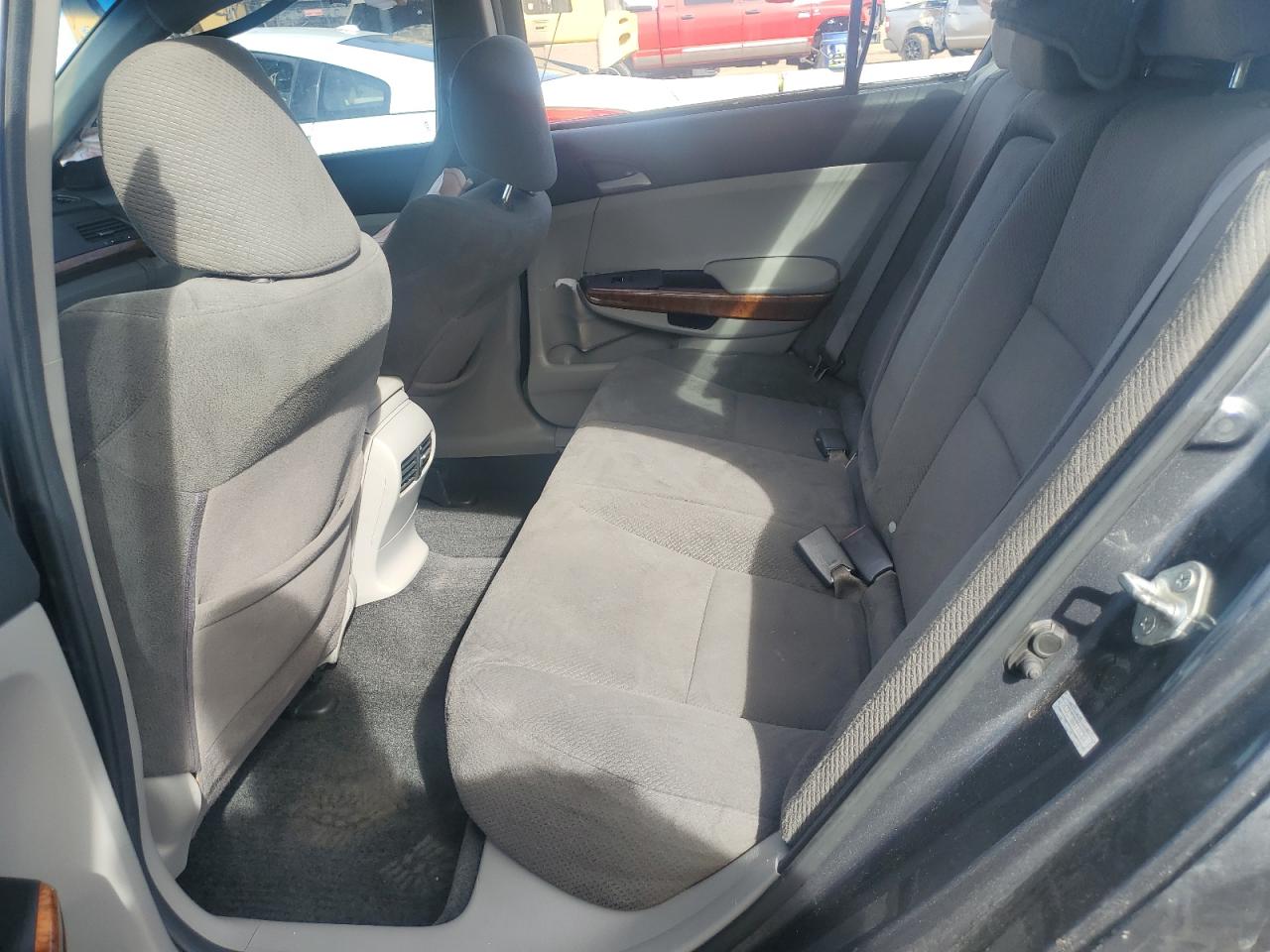 2011 Honda Accord - Image 10
