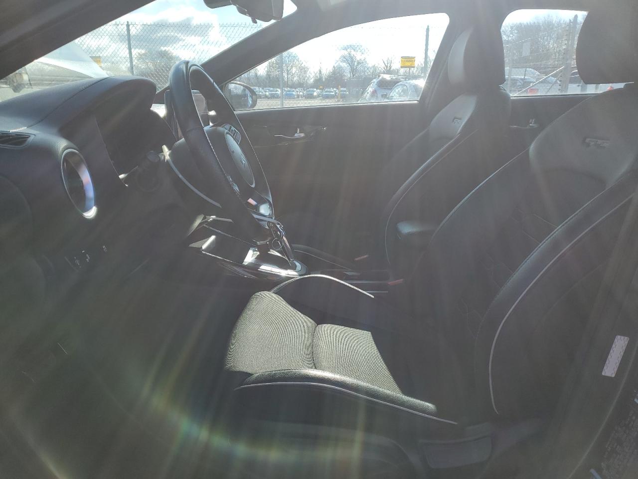 2023 Kia Forte - Image 7