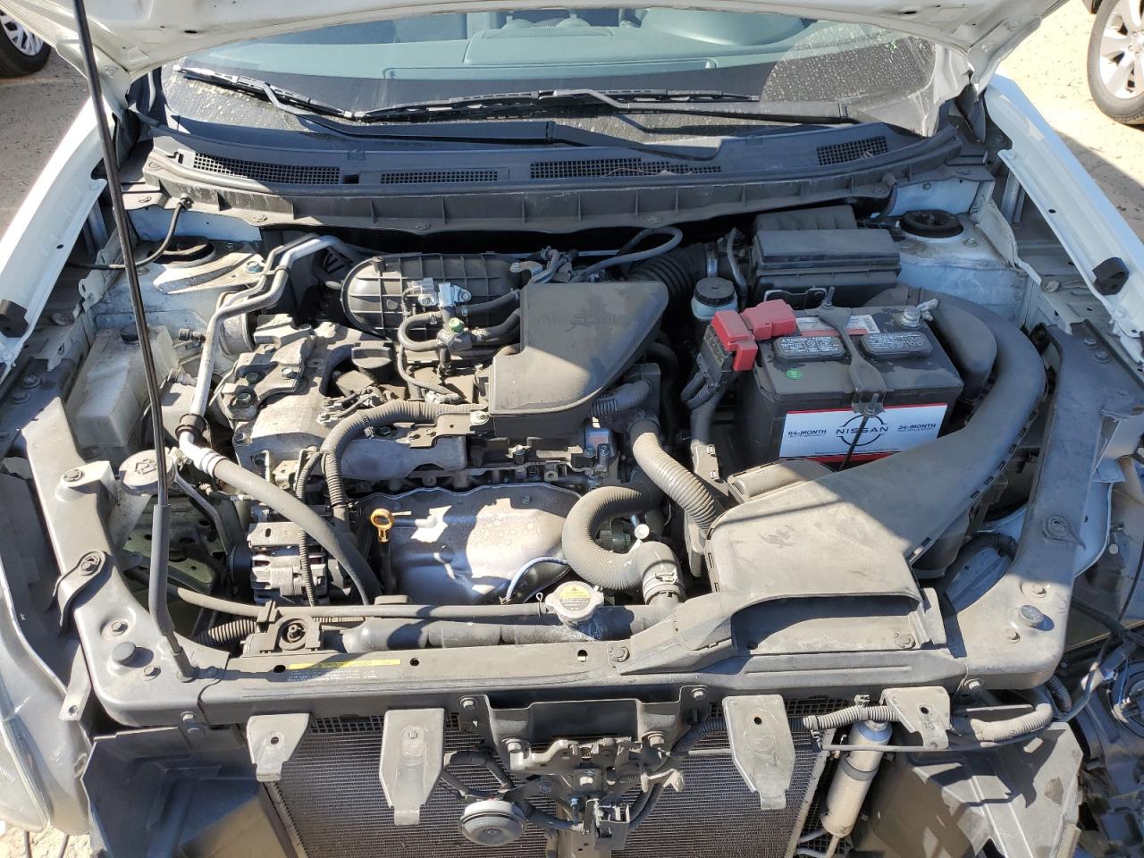 2015 Nissan Rogue - Image 12